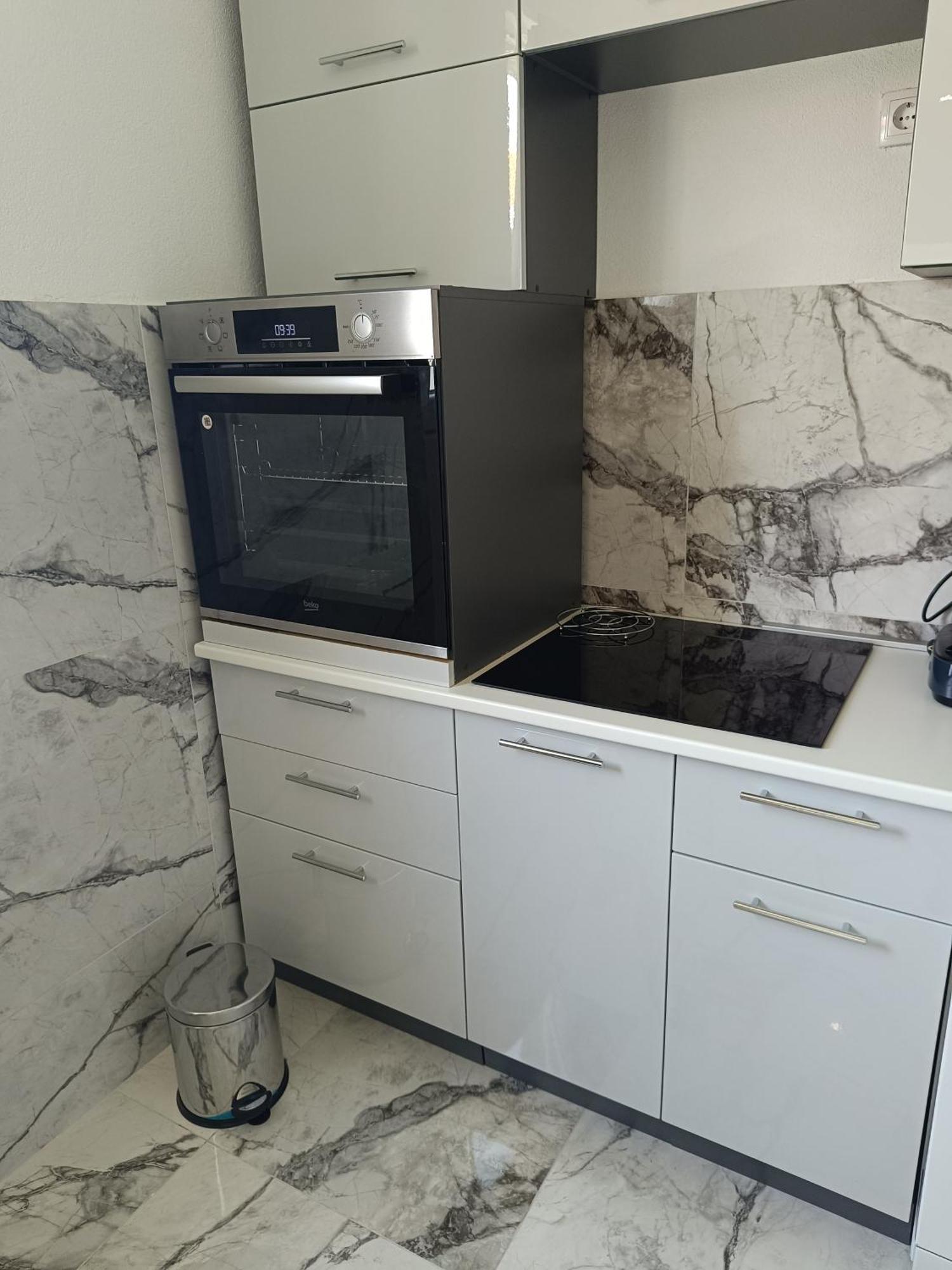 Matija Airport Apartment Mitrovici  Exteriér fotografie